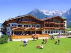 фото отеля Landhotel Strasserwirt Sankt Ulrich am Pillersee