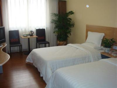 фото отеля Yintong Inn Buji Long Yuan Branch