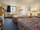 фото отеля Super 8 Motel Clinton (Iowa)