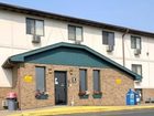 фото отеля Super 8 Motel Clinton (Iowa)