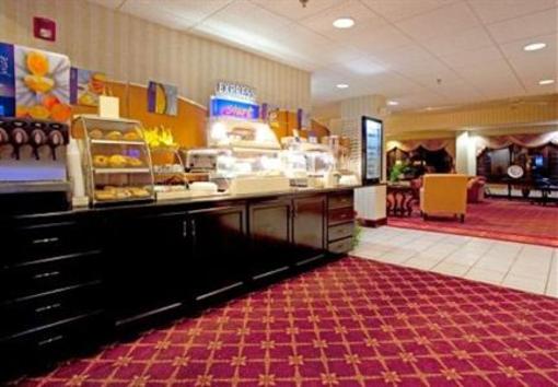 фото отеля Hoffman Inn & Suites