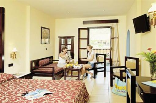 фото отеля Simantro Beach Hotel Sani