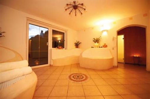 фото отеля Alpin Apartments Flachau