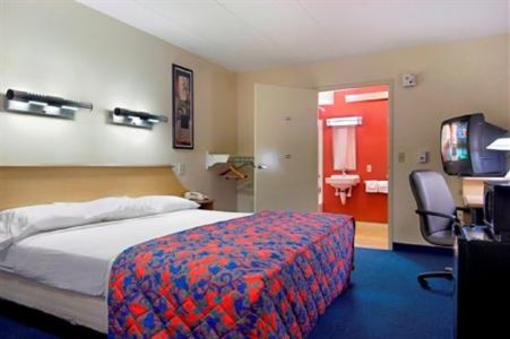 фото отеля Red Roof Inn - Aberdeen