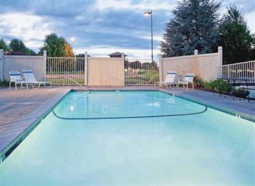 фото отеля La Quinta Inn and Suites Woodburn
