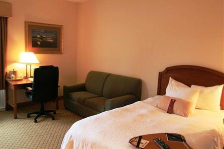 фото отеля Hampton Inn Philadelphia / Bridgeport