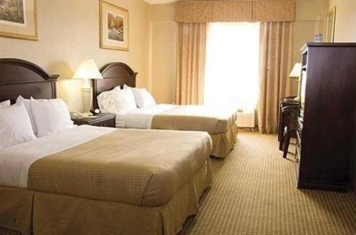 фото отеля Holiday Inn Express Cocoa