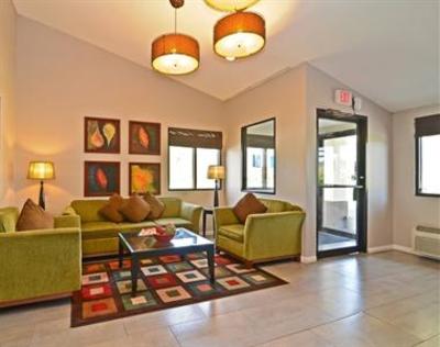 фото отеля Lexington Inn & Suites