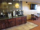 фото отеля Lexington Inn & Suites
