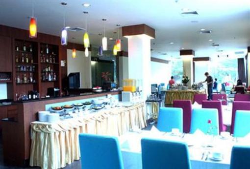 фото отеля The Color Living Hotel