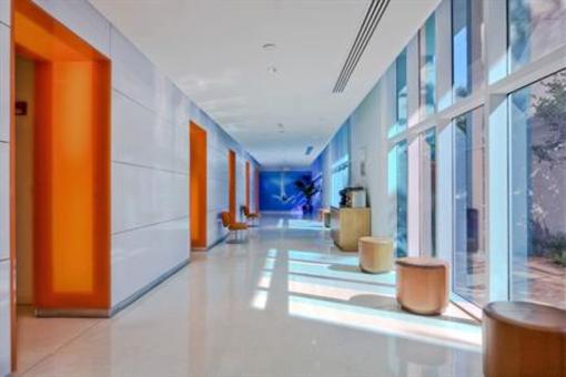 фото отеля Flamingo South Beach Center Tower Apartment