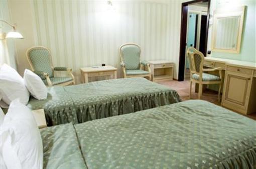 фото отеля Majestic Hotel Iasi