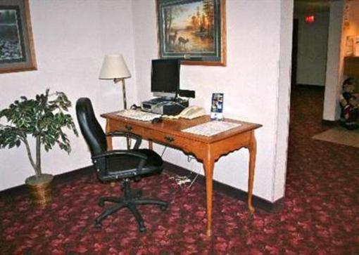 фото отеля Black River Falls Days Inn