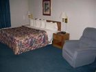 фото отеля Black River Falls Days Inn