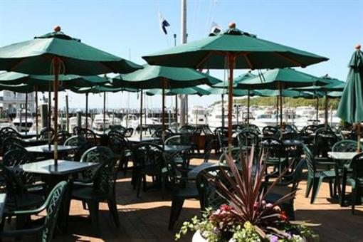 фото отеля Danfords Hotel & Marina