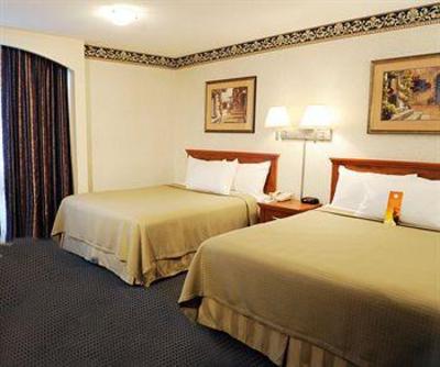 фото отеля Victoria Inn Winnipeg