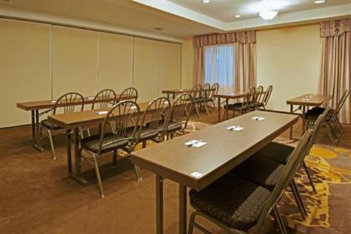 фото отеля Holiday Inn Express Pearland