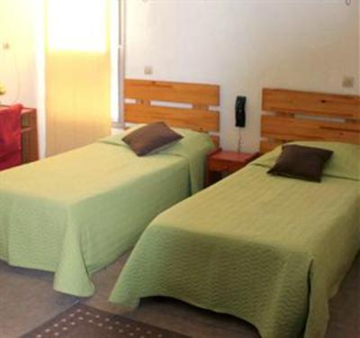 фото отеля Hotel Alexander Perpignan