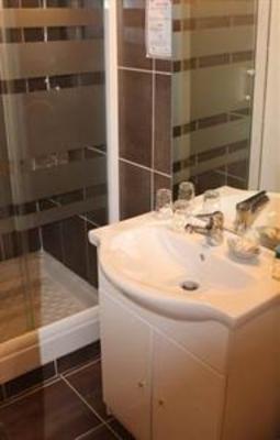 фото отеля Hotel Alexander Perpignan