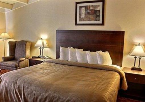фото отеля Quality Inn Birmingham Irondale