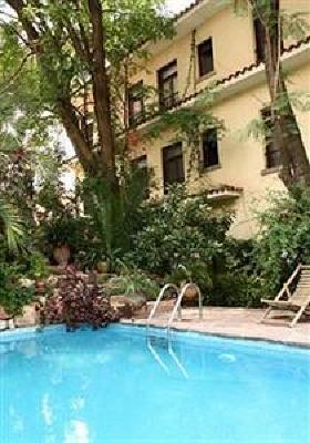 фото отеля Hotel Aranjuez Cochabamba