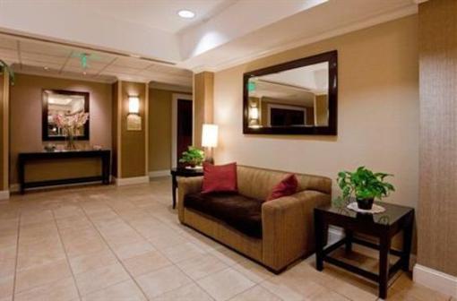 фото отеля Holiday Inn Express San Diego-Sorrento Valley