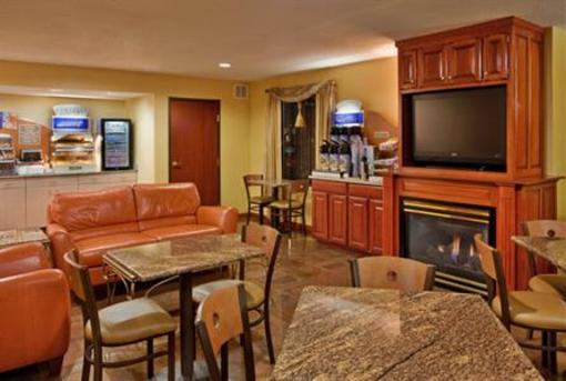 фото отеля Holiday Inn Express Hotel & Suites Fenton (Missouri)