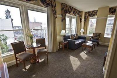 фото отеля Gaslamp Plaza Suites