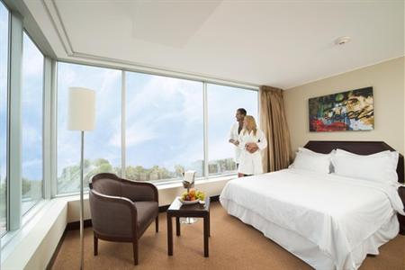 фото отеля Radisson Hotel Decapolis Miraflores