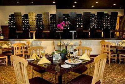 фото отеля Doubletree Hotel Santa Ana Orange County Airport