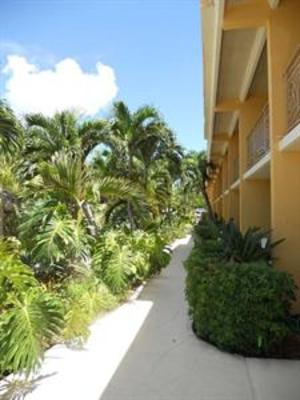 фото отеля Hampton Inn Key Largo