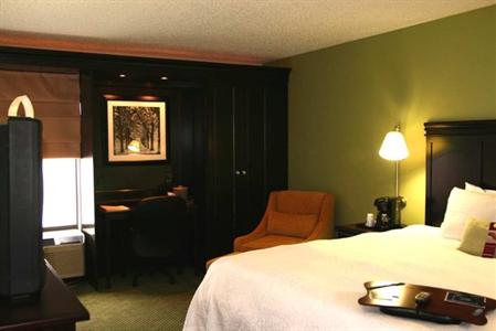 фото отеля Hampton Inn Kent Akron Area