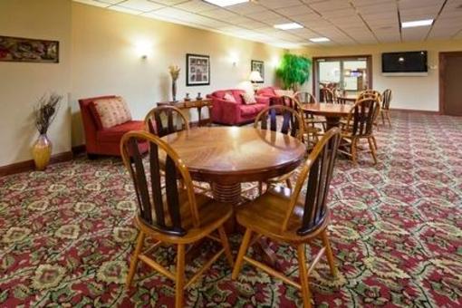 фото отеля Holiday Inn Hotel & Suites Wausau-Rothschild