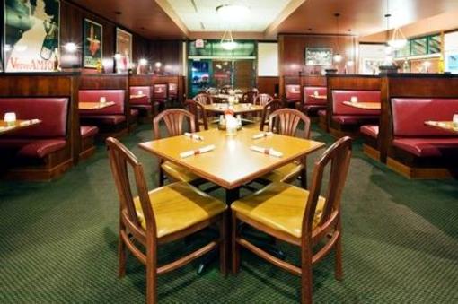 фото отеля Holiday Inn Hotel & Suites Wausau-Rothschild