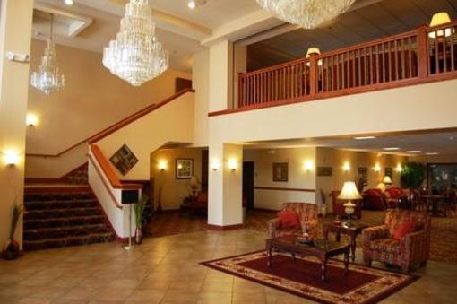 фото отеля Holiday Inn Hotel & Suites Wausau-Rothschild