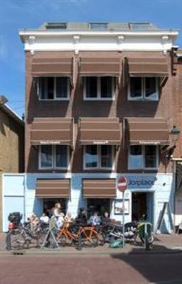 фото отеля Jorplace Beach Hostel Scheveningen