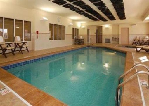 фото отеля Sleep Inn & Suites Pontoon Beach