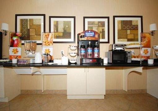 фото отеля Sleep Inn & Suites Pontoon Beach