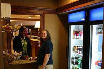 фото отеля Hampton Inn & Suites Madisonville, KY