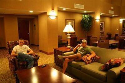 фото отеля Hampton Inn & Suites Madisonville, KY