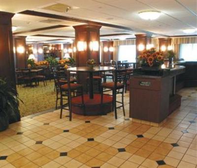 фото отеля La Quinta Inn & Suites Milwaukee/Glendale - Bayshore