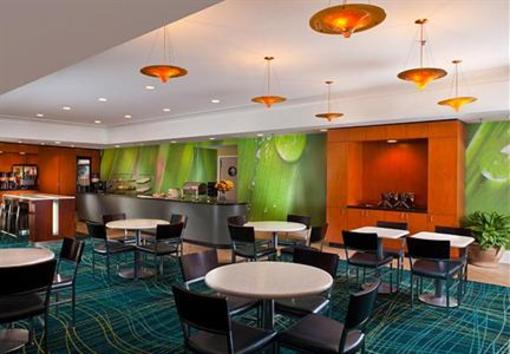 фото отеля SpringHill Suites New Orleans Convention Center