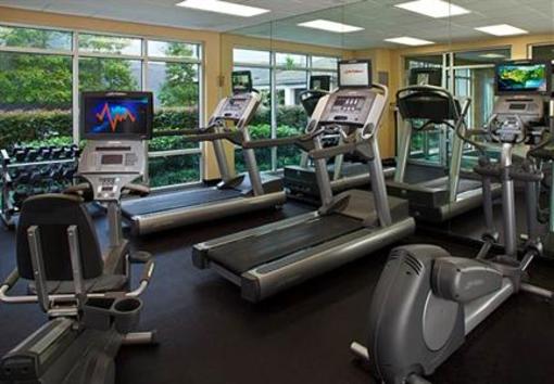 фото отеля SpringHill Suites New Orleans Convention Center