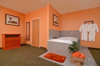 фото отеля Best Western Pioneer Inn Grinnell