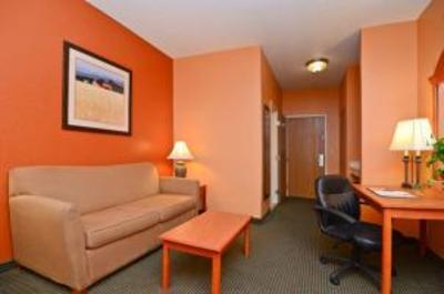 фото отеля Best Western Pioneer Inn Grinnell