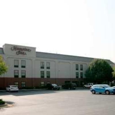 фото отеля Hampton Inn Mebane