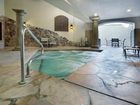 фото отеля Holiday Inn Express Hotel & Suites Marina