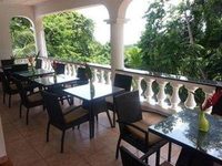 Albizia Lodge Reef Estate