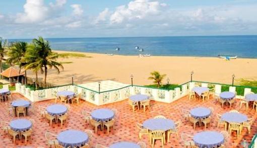 фото отеля St. James Court Beach Resort