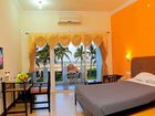 фото отеля St. James Court Beach Resort